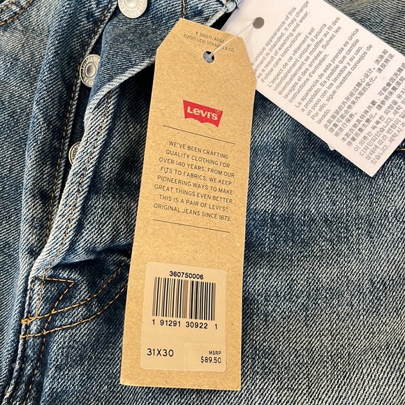 Levi’s Gusset Taper Jeans in Tropical Hibiscus Size 31x30 NWT - Picture 8 of 9